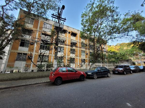 Imagem Apartamento com 2 Quartos à Venda, 60 m² em Cubango - Niteroi