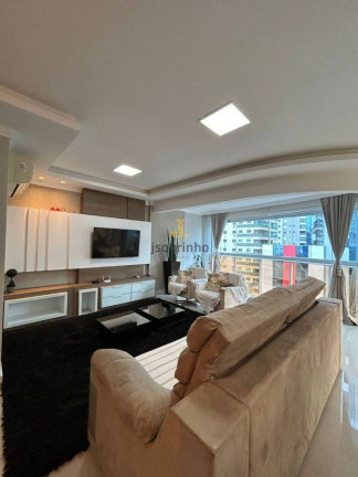 Imagem Apartamento com 3 Quartos à Venda, 160 m² em Meia Praia - Itapema