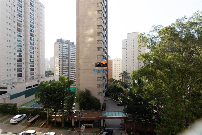 Apartamento com 3 Quartos à Venda,  em Morumbi - São Paulo
