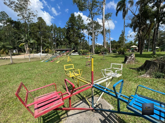 Imagem Imóvel com 3 Quartos à Venda, 2.000 m² em Dos Borges - Embuguaçu