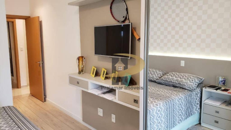 Imagem Apartamento com 3 Quartos à Venda, 206 m² em Pompéia - Santos