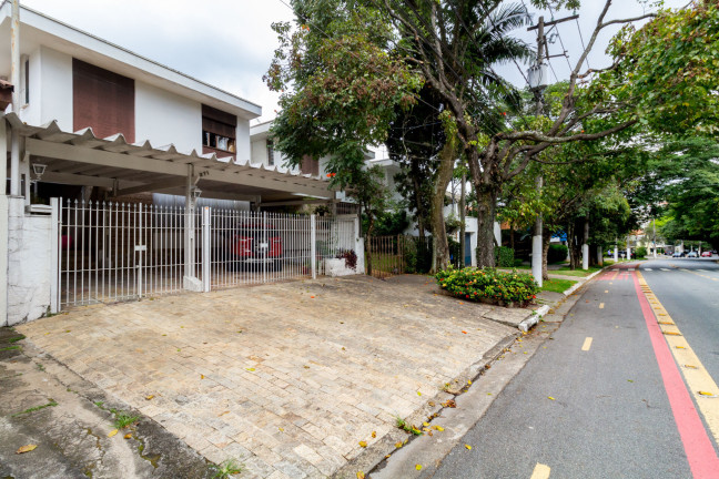 Casa com 3 Quartos à Venda, 229 m² em Alto Da Lapa - São Paulo