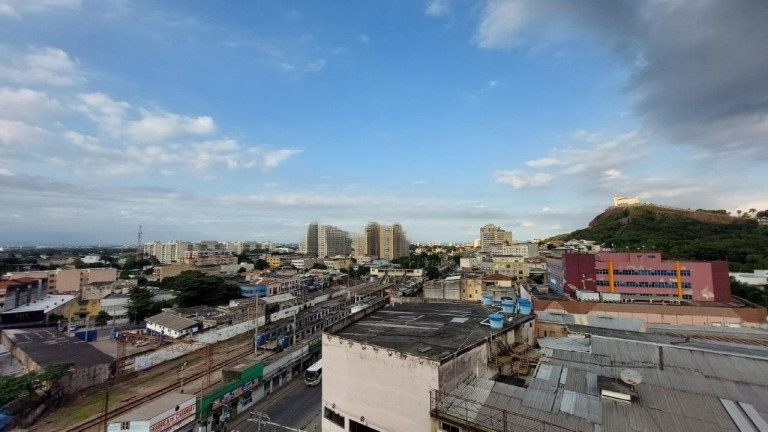 Imagem Apartamento com 3 Quartos à Venda,  em Penha - Rio De Janeiro