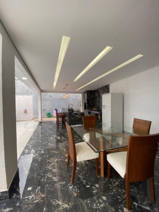 Imagem Casa com 3 Quartos à Venda, 340 m² em Setor Habitacional Arniqueira (águas Claras) - Brasília