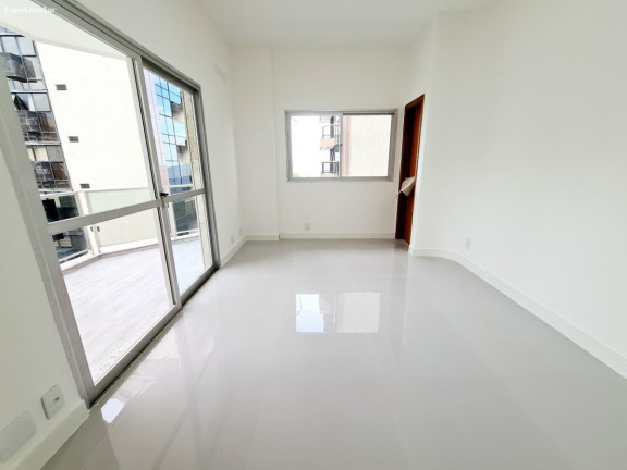 Imagem Apartamento com 4 Quartos à Venda, 185 m²em Copacabana - Rio De Janeiro