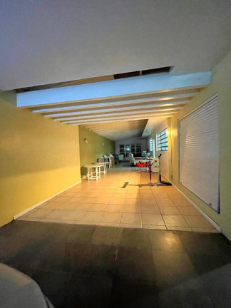 Imagem Casa com 3 Quartos à Venda, 1.600 m² em Centro - Itaqui