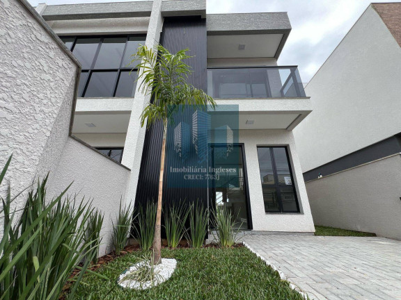 Imagem Casa com 3 Quartos à Venda, 126 m² em Cachoeira Do Bom Jesus - Florianópolis