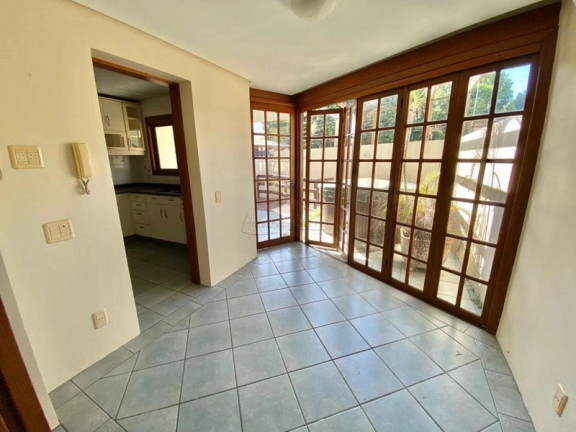 Imagem Casa com 4 Quartos à Venda, 317 m² em Tristeza - Porto Alegre