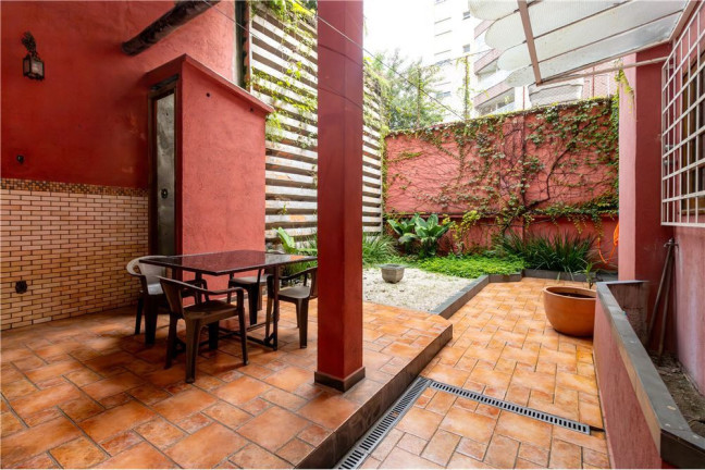 Casa com 3 Quartos à Venda, 239 m² em Perdizes - São Paulo