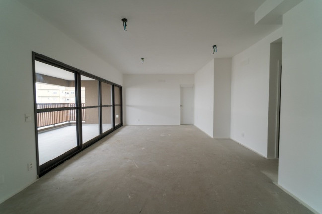 Apartamento com 4 Quartos à Venda, 132 m² em Vila Gumercindo - São Paulo