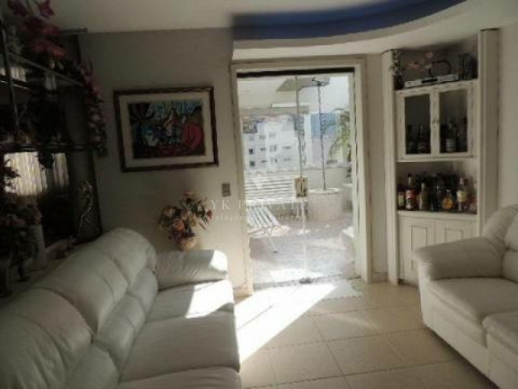 Imagem Cobertura com 2 Quartos à Venda, 220 m² em Higienópolis - São Paulo