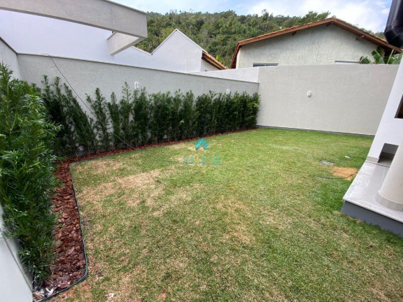 Imagem Sobrado com 4 Quartos à Venda, 159 m² em Cachoeira Do Bom Jesus - Florianópolis