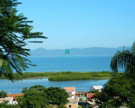 Imagem Sobrado com 3 Quartos à Venda, 108 m² em Ponta Das Canas - Florianópolis