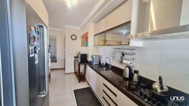 Imagem Apartamento com 3 Quartos à Venda, 127 m² em Barreiros - São José