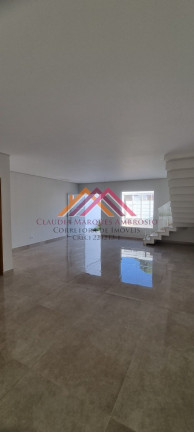 Imagem Sobrado com 3 Quartos à Venda, 143 m² em Laranjeiras - Caieiras