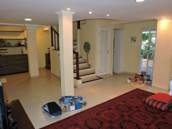 Imagem Casa de Condomínio com 3 Quartos à Venda, 211 m² em Chácara Pavoeiro - Cotia