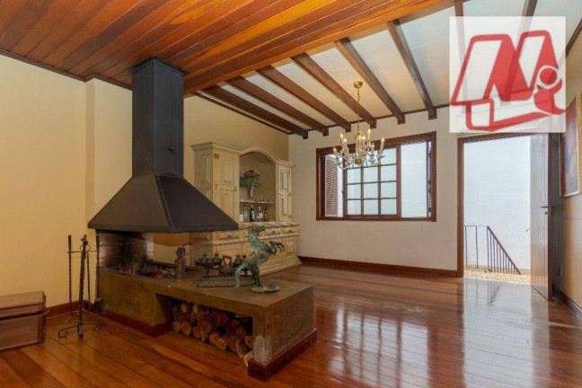 Imagem Casa com 3 Quartos à Venda, 291 m² em Bela Vista - Porto Alegre