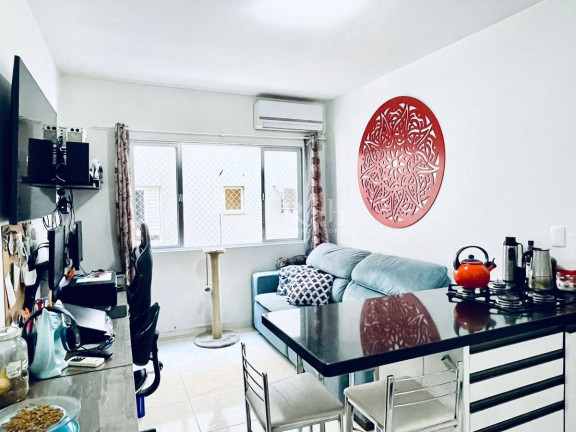 Imagem Apartamento com 1 Quarto à Venda, 50 m² em Centro - Balneário Camboriú
