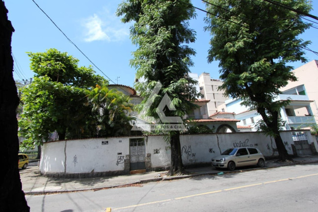 Foto do imóvel: Casa com 6 Quartos à Venda, 450 m² em Vila Isabel - Rio De Janeiro