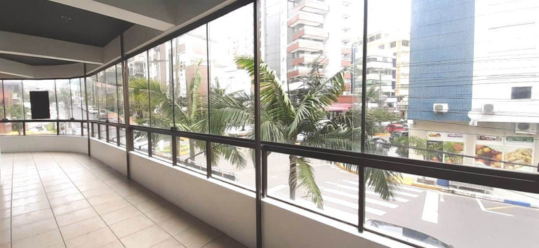 Imagem Sala Comercial à Venda, 382 m² em Centro - Torres