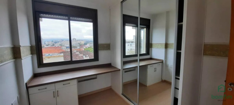 Apartamento com 2 Quartos à Venda, 65 m² em Farroupilha - Porto Alegre