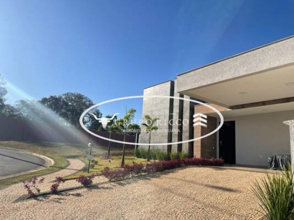 Imagem Casa de Condomínio com 3 Quartos à Venda, 172 m² em Jardins Bolonha - Senador Canedo