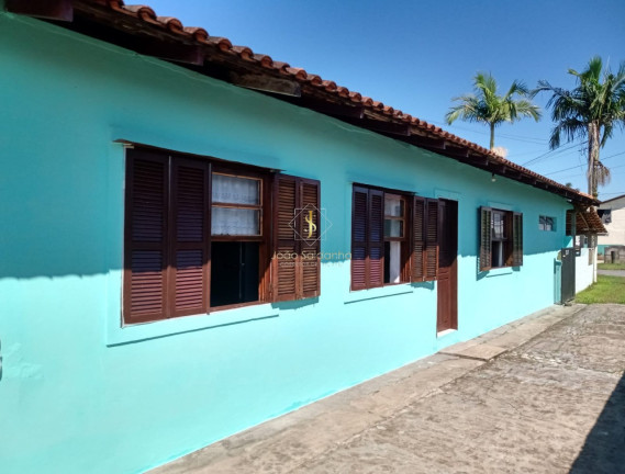 Imagem Casa com 6 Quartos à Venda,  em Figueira - Guaratuba