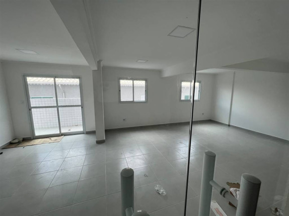 Imagem Apartamento com 2 Quartos à Venda, 50 m² em Mirim - Praia Grande