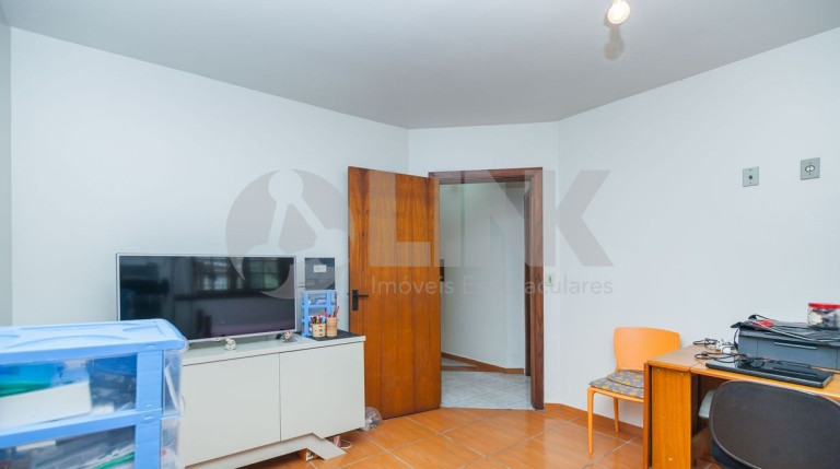 Imagem Casa com 5 Quartos à Venda, 268 m² em Higienópolis - Porto Alegre