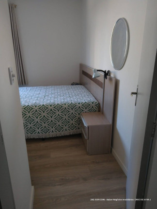 Imagem Apartamento com 2 Quartos à Venda, 80 m² em Centro - Florianópolis