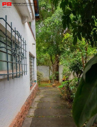 Casa com 4 Quartos à Venda, 300 m² em Campo Belo - São Paulo