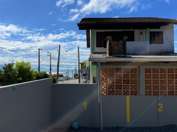 Imagem Casa com 1 Quarto para Alugar ou Temporada, 30 m² em Centro - Porto Belo