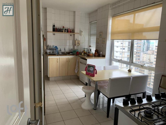 Imagem Apartamento com 3 Quartos à Venda, 220 m² em Cerqueira César - São Paulo