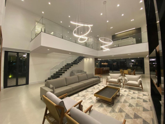 Imagem Casa com 5 Quartos à Venda, 480 m² em Centro - Xangri-la