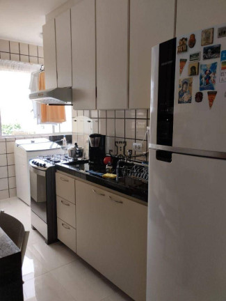 Imagem Apartamento com 3 Quartos à Venda, 81 m² em Igapó - Londrina