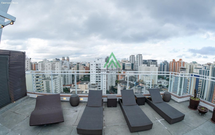Imagem Sobrado com 4 Quartos à Venda, 310 m² em Moema - São Paulo