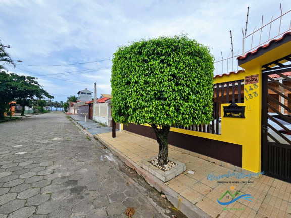 Imagem Casa com 6 Quartos à Venda, 300 m² em Jd Suarão - Itanhaém