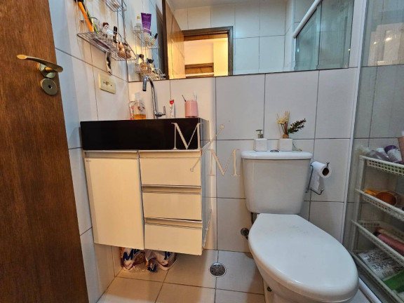 Imagem Apartamento com 2 Quartos à Venda, 67 m² em Encruzilhada - Santos