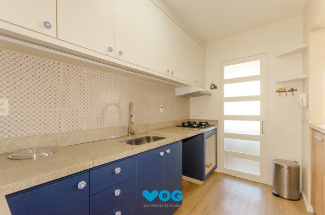 Apartamento com 3 Quartos à Venda, 100 m² em Moinhos De Vento - Porto Alegre