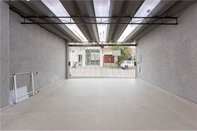 Imagem Casa com 2 Quartos à Venda, 180 m² em Vila Zelina - São Paulo