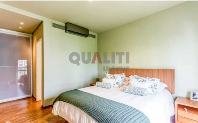 Imagem Apartamento com 3 Quartos à Venda, 230 m² em Moema - São Paulo