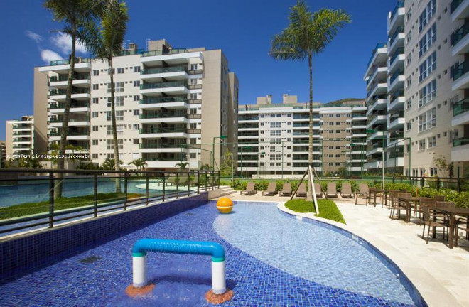 Imagem Apartamento com 2 Quartos à Venda,  em Recreio Dos Bandeirantes - Rio De Janeiro