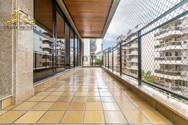 Imagem Apartamento com 4 Quartos à Venda, 220 m² em Tijuca - Rio De Janeiro