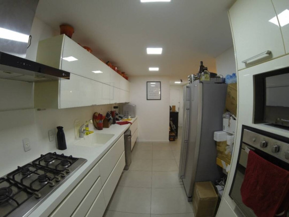 Imagem Apartamento com 3 Quartos à Venda, 230 m² em Barra Da Tijuca - Rio De Janeiro