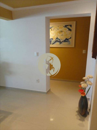 Imagem Apartamento com 3 Quartos à Venda, 202 m² em Embare - Santos
