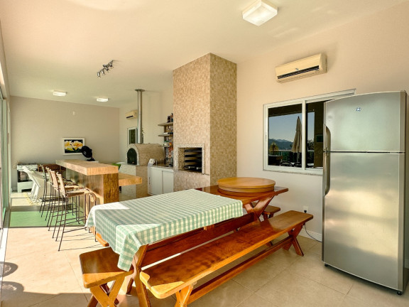 Imagem Casa de Condomínio com 4 Quartos à Venda, 701 m² em Córrego Grande - Florianópolis