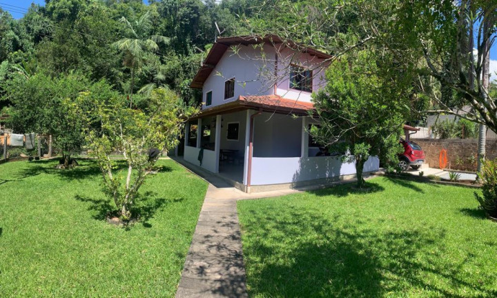 Imagem Casa com 3 Quartos à Venda, 200 m² em Aririu - Palhoça