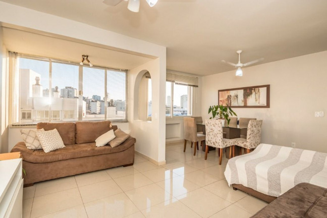 Imagem Apartamento com 3 Quartos à Venda, 10.900 m² em Floresta - Porto Alegre
