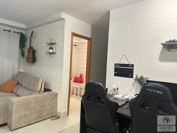 Imagem Apartamento com 2 Quartos à Venda, 50 m² em Vila Alzira - Aparecida De Goiânia