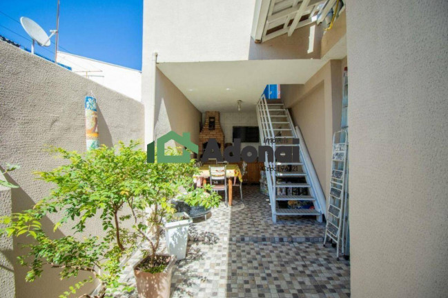 Imagem Casa com 3 Quartos à Venda, 95 m² em Vila De Vecchi - Jundiaí
